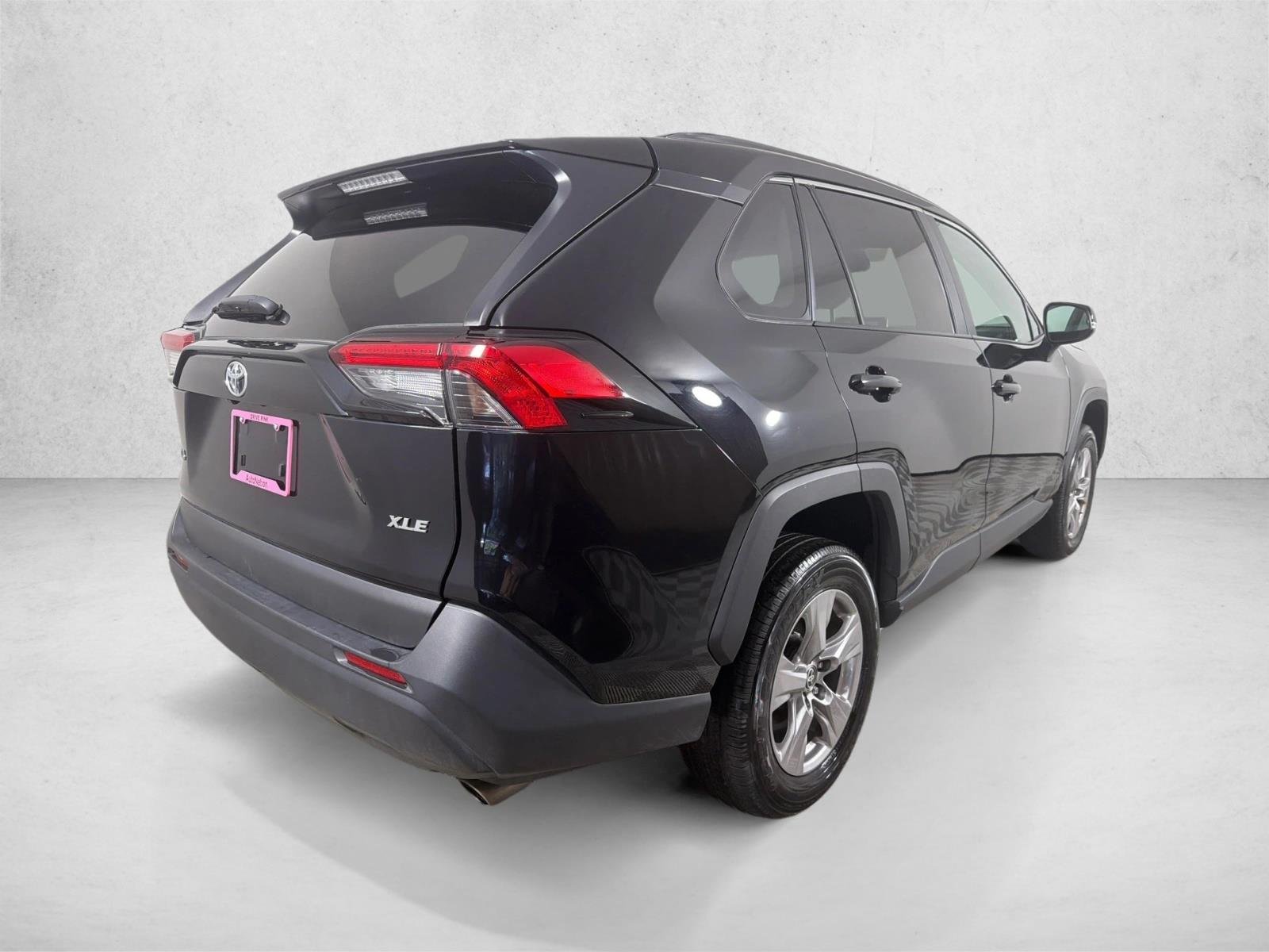 Used 2025 Midnight Black Metallic Toyota XLE image 3