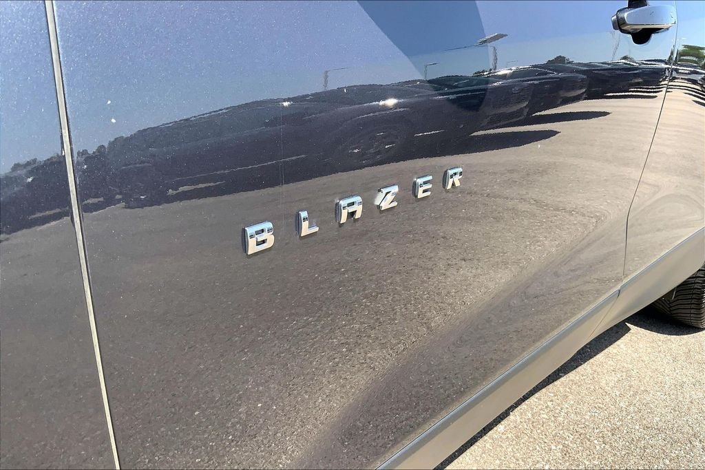 Used 2021 Gray Chevrolet LT image 24