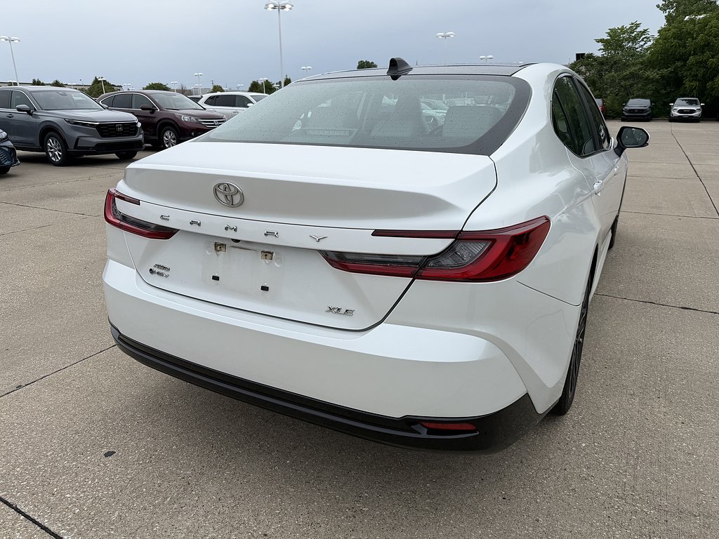 Used 2025 Wind Chill Pearl Toyota XLE image 4