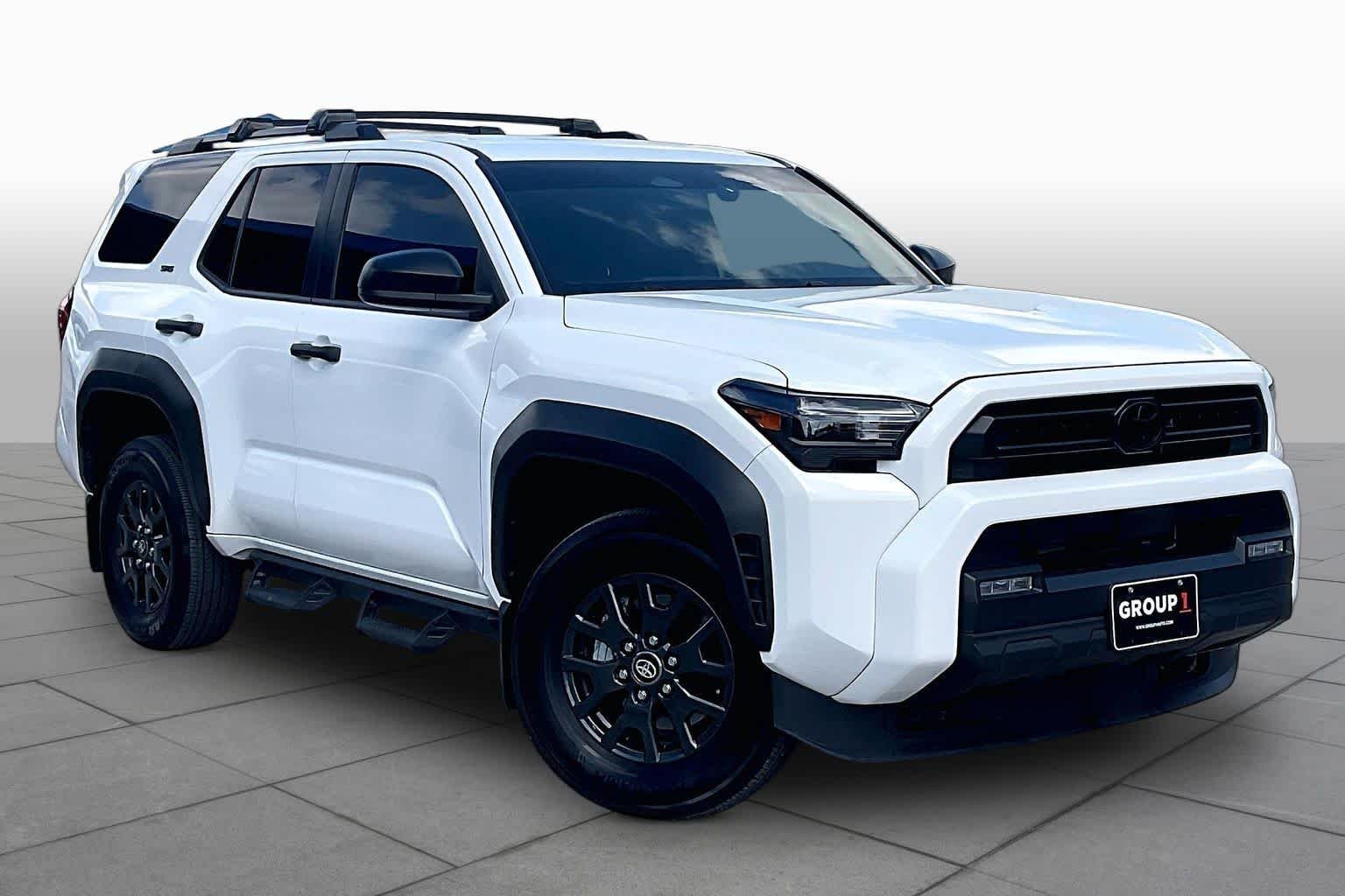 Used 2025 Ice Cap Toyota SR5 image 3