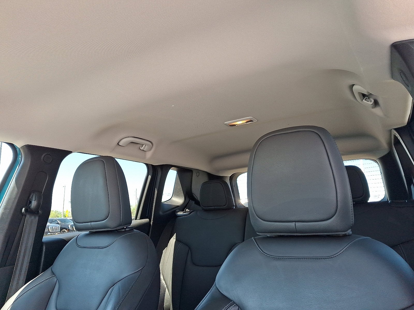 2022 Jeep Renegade Limited - Photo 17