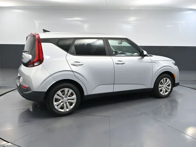 Used 2020 Silver Kia LX image 3