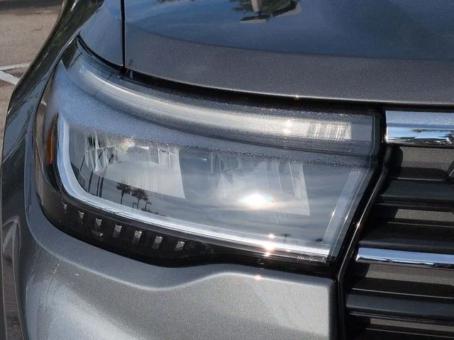 New 2026 Carbonized Gray Metallic Ford Active image 10