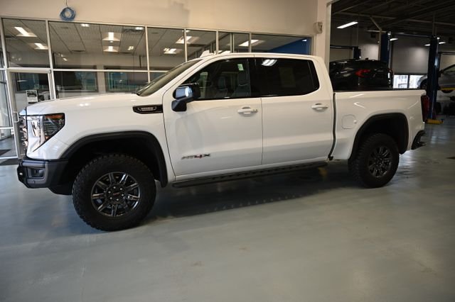 2025 GMC Sierra 1500 AT4X - Photo 12