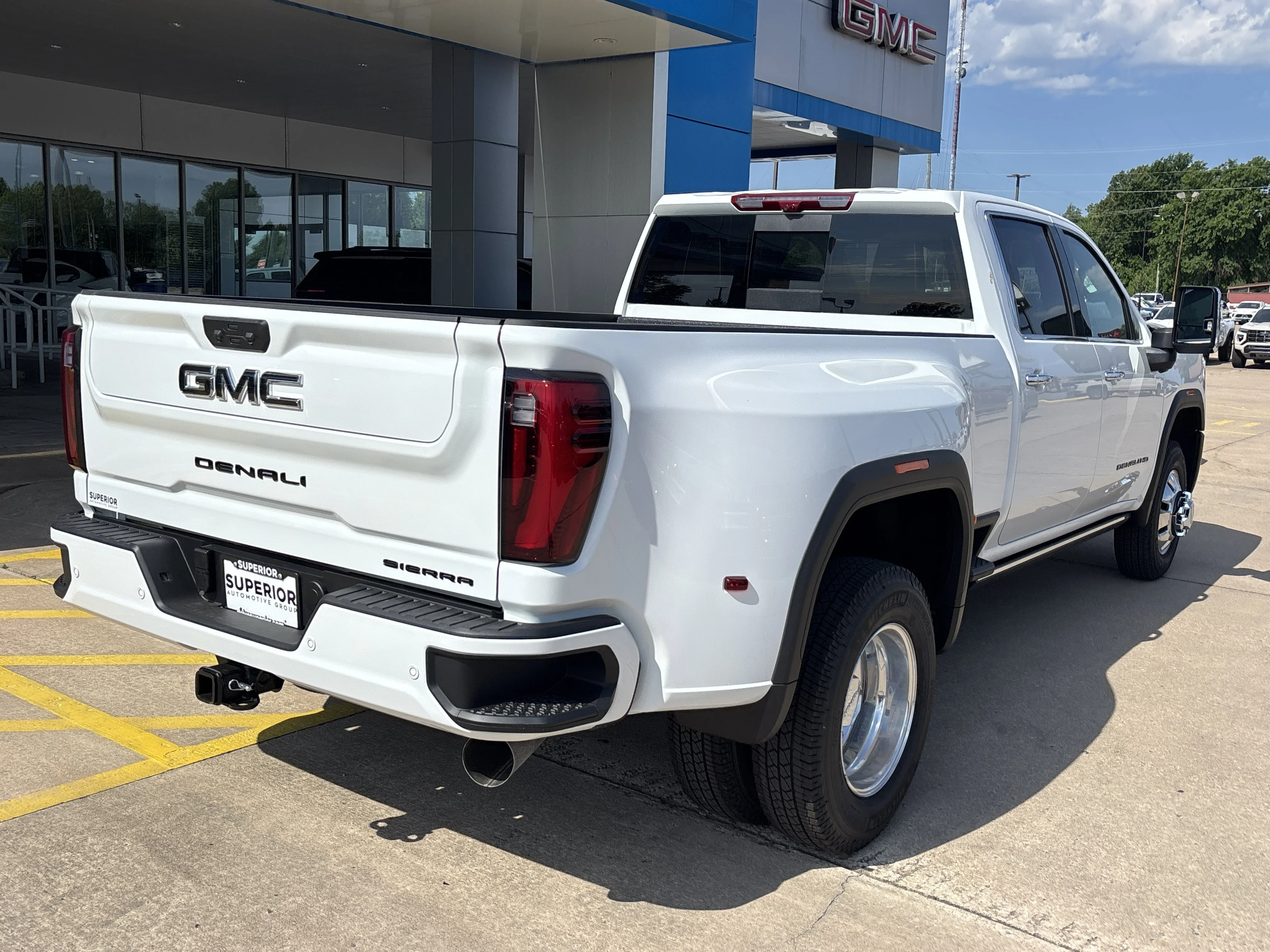 2026 GMC Sierra 3500HD Denali Ultimate - Photo 3