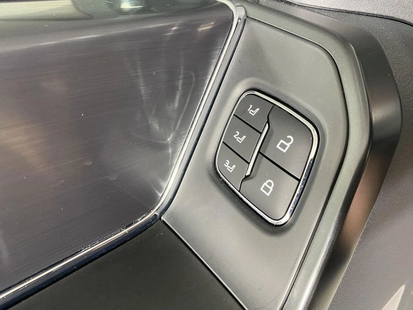 Used 2023 Avalanche Gray Ford Raptor image 20