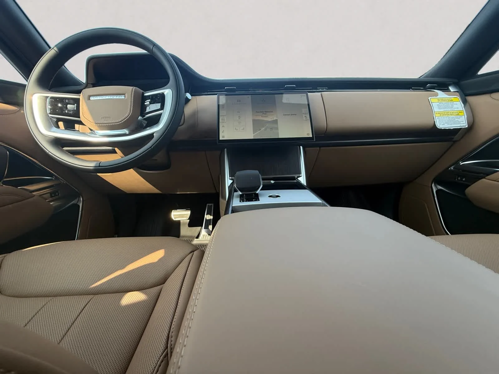 New 2026 Belgravia Green Land Rover SE image 10