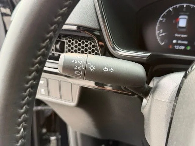 Used 2024  Honda EX-L image 24