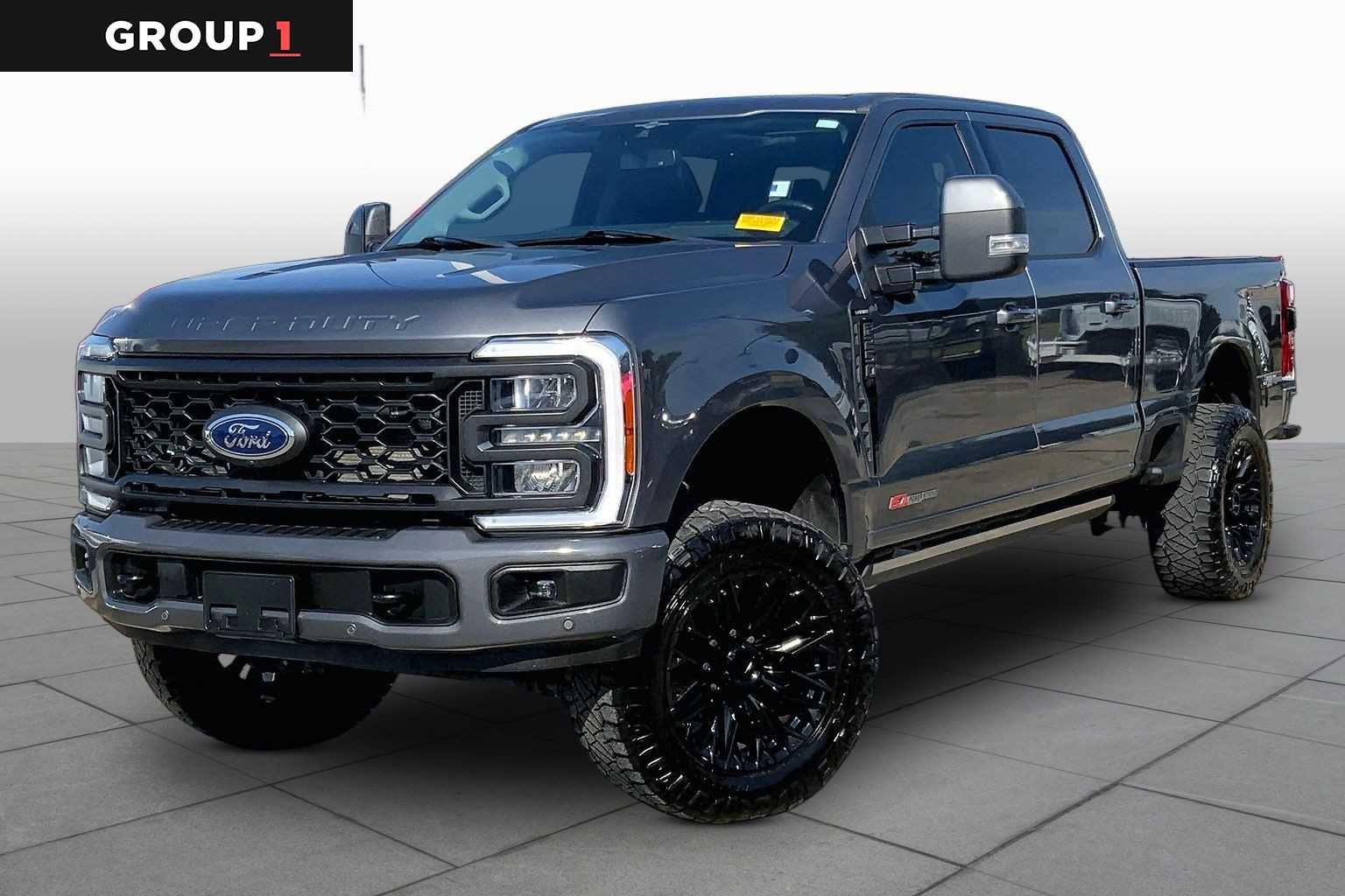 2023 Ford Super Duty F-250 Pickup LARIAT