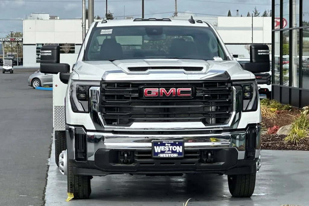 2024 GMC Sierra 3500HD Pro - Photo 6