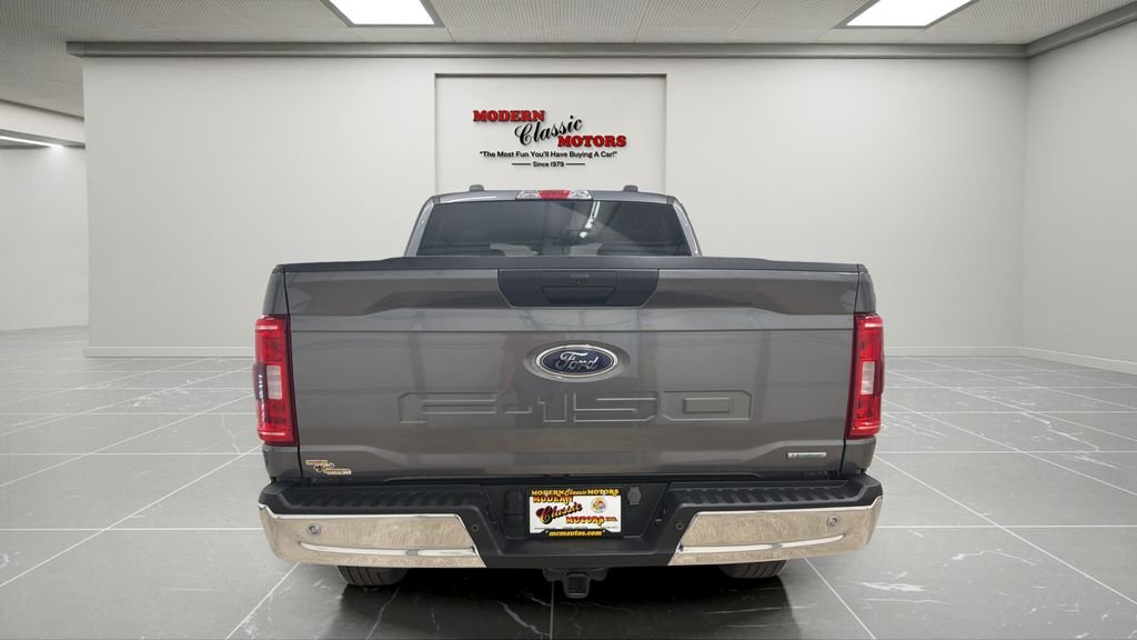 Used 2023 Gray Ford XLT image 6