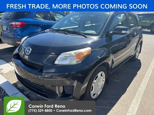 Used 2013 Black Scion Base image 3