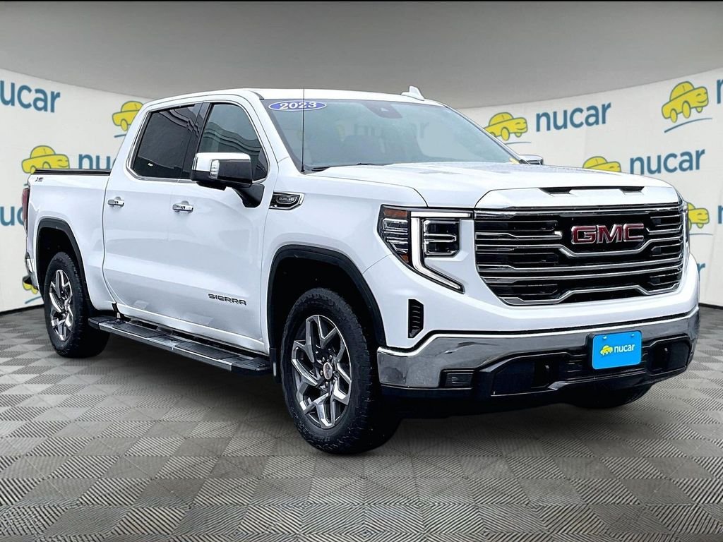 Used 2023 White GMC SLT image 1