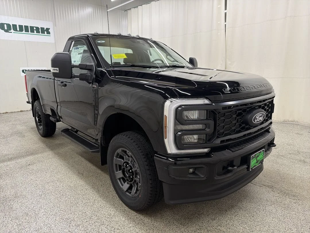 New 2027 Agate Black Metallic Ford F-350® XL image 3