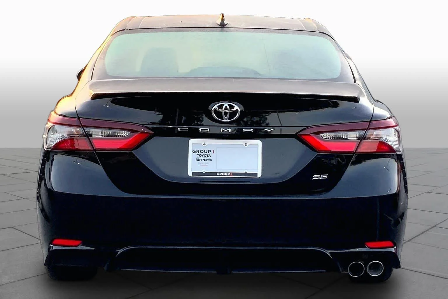 Used 2024 Midnight Black Metallic Toyota SE image 5