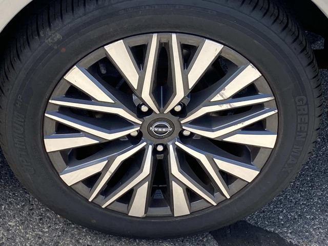 Used 2024 Brilliant Silver Metallic Nissan 2.5 SV image 9