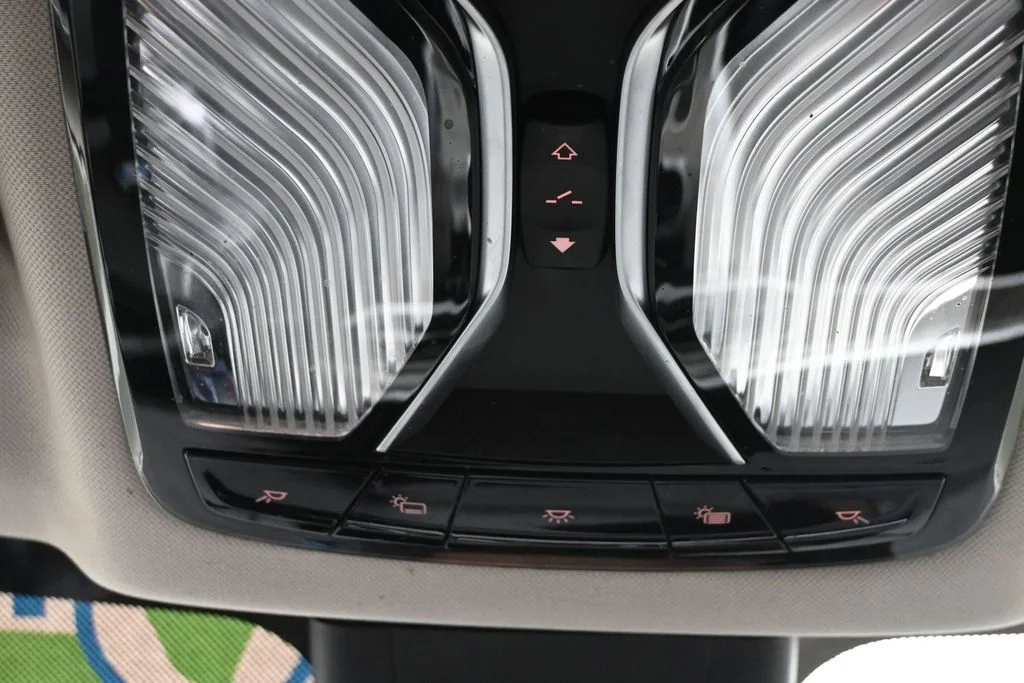 Certified Used 2022 Black BMW xDrive40i image 22