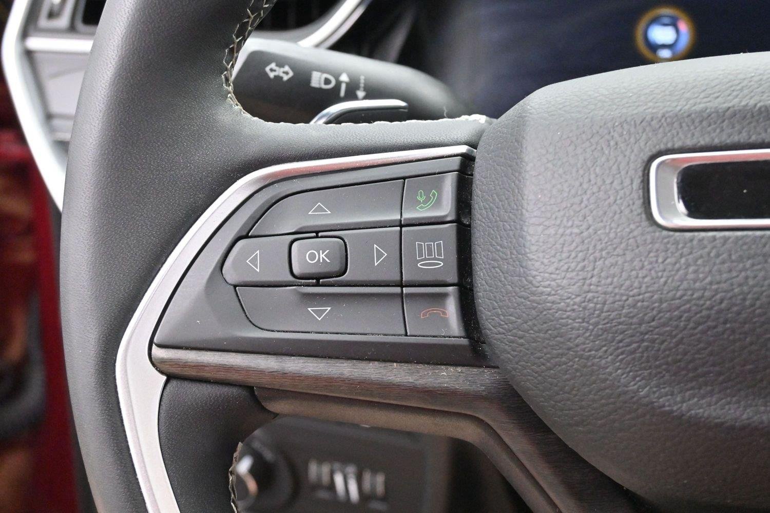 Used 2024 Red Jeep 4x4 image 17