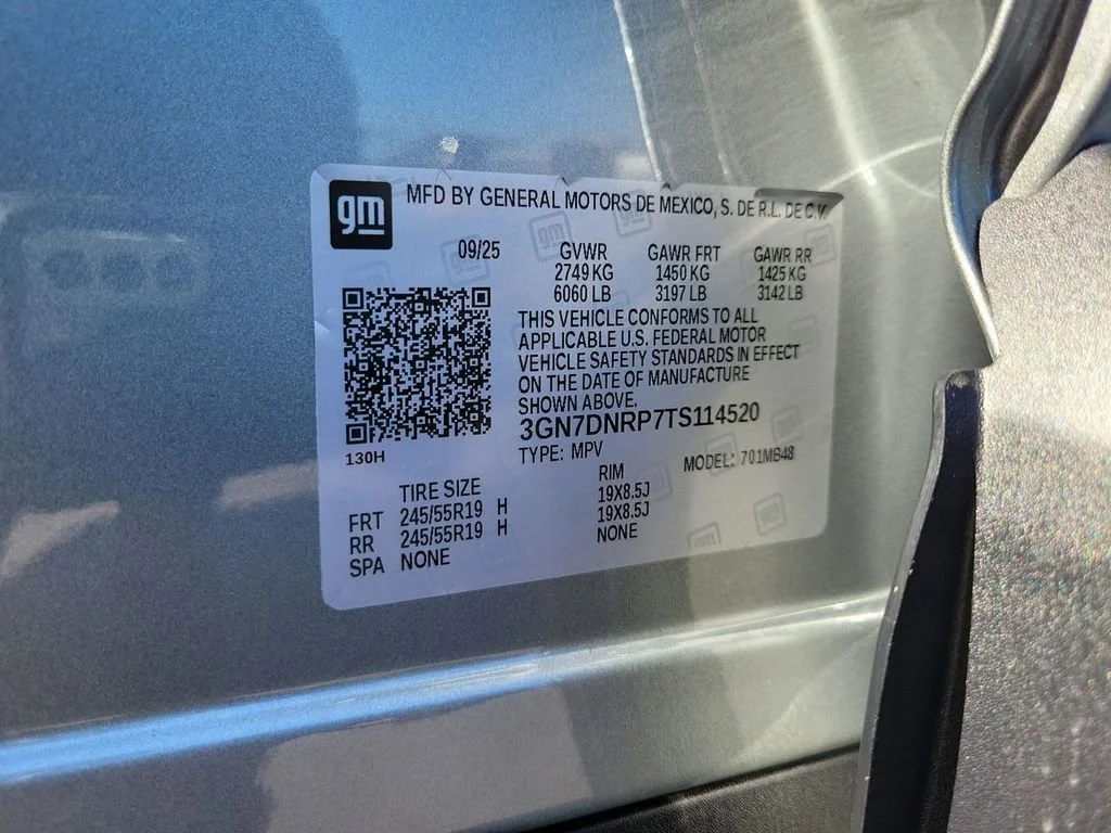 New 2026 Sterling Gray Metallic Chevrolet LT image 33