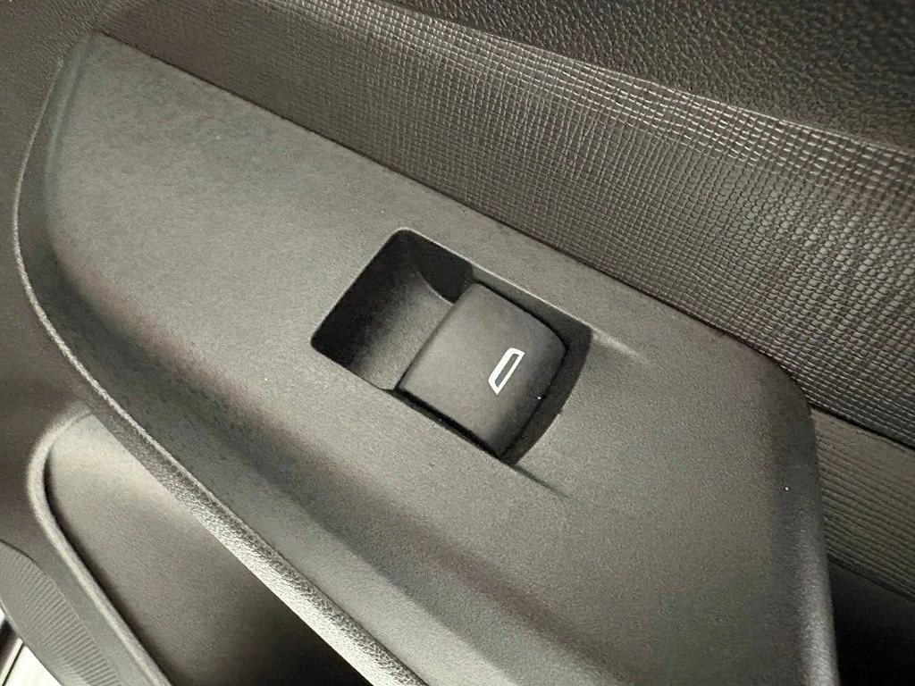Used 2025 Gray Buick Preferred image 19