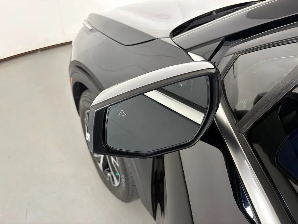 Used 2024 Black Kia EX image 13