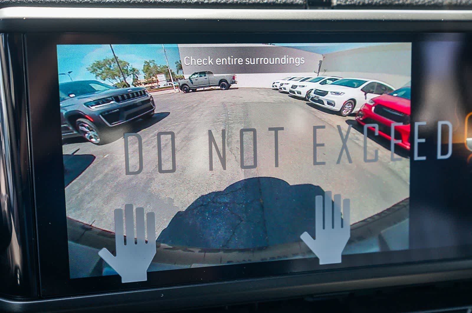 New 2026 Granite Crystal Metallic Clear-Coat Exterior Paint Jeep 85th Anniversary image 24