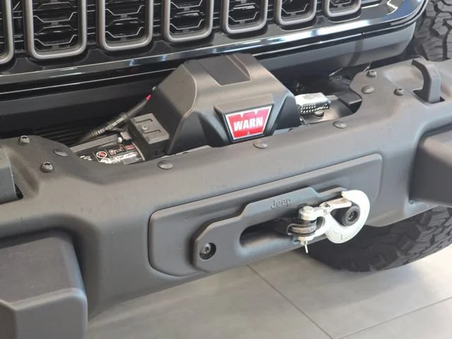 New 2026 Black Clearcoat Jeep Moab 392 image 27