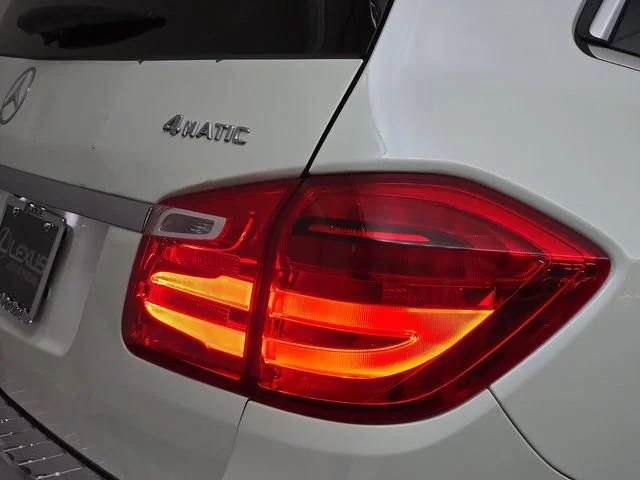 Used 2014  Mercedes-Benz GL 450 image 33