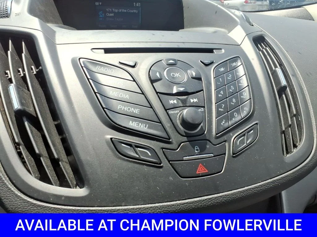 Used 2015 Black Ford SE image 17