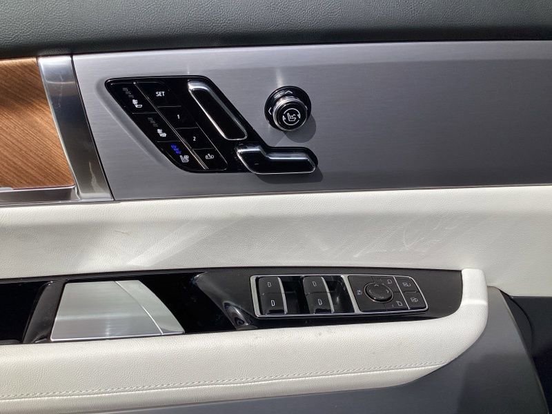 2026 Cadillac VISTIQ Luxury - Photo 15