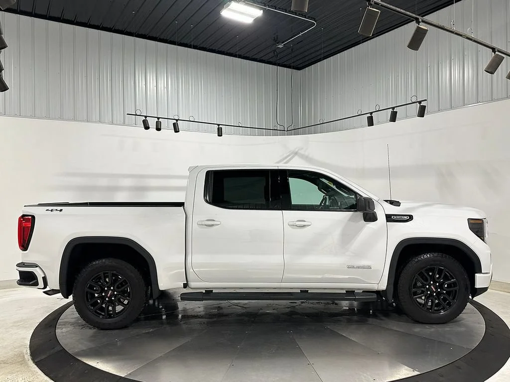 Used 2026 Summit White GMC Elevation image 10