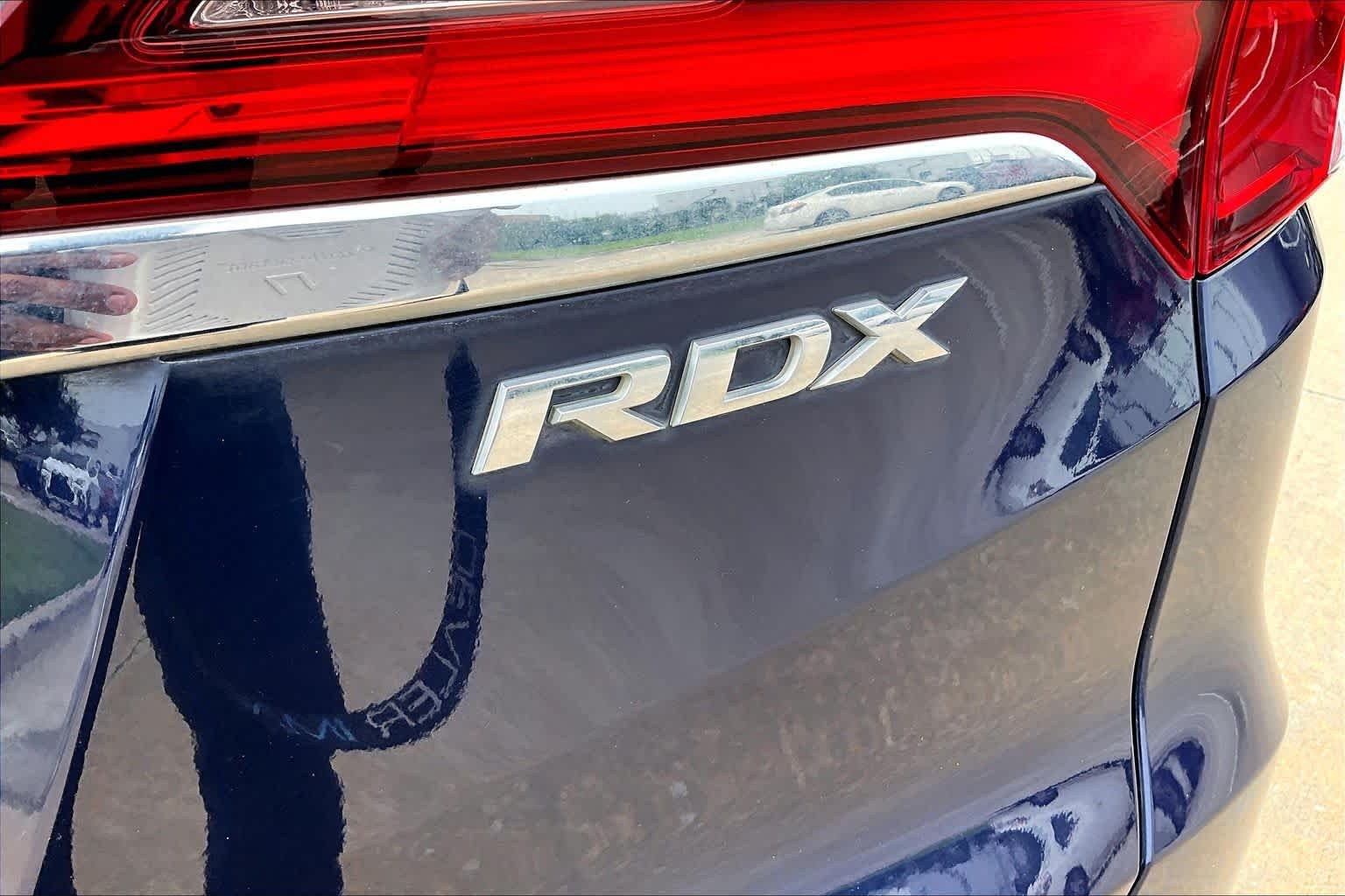 Used 2017 BLUE Acura w/Technology Pkg image 10