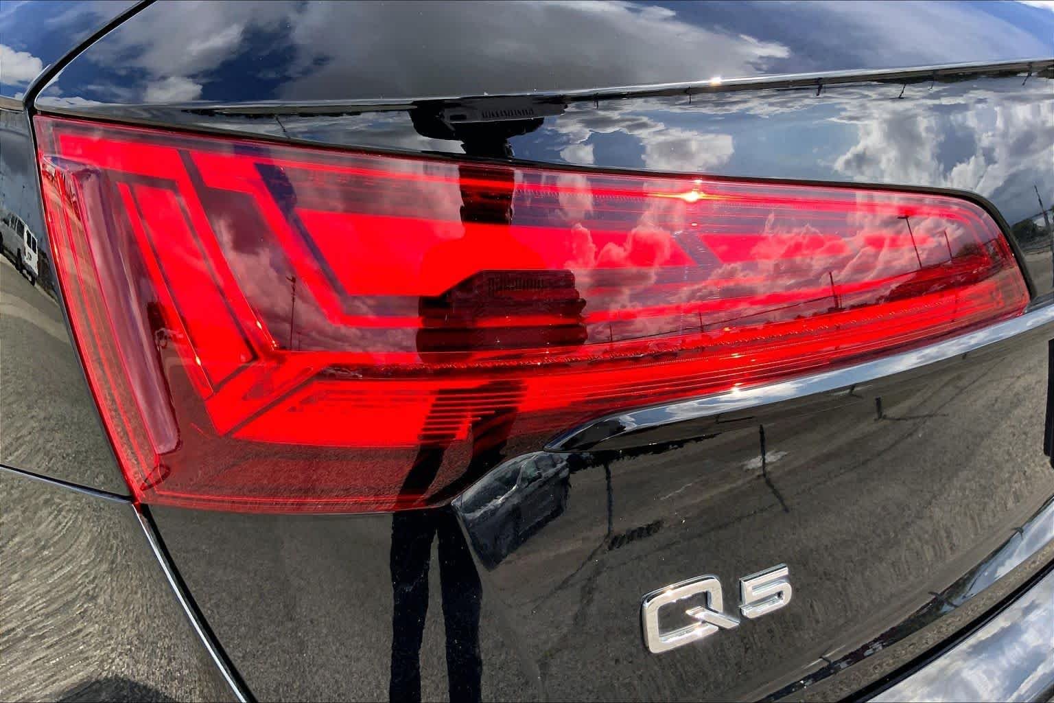 Used 2025 Brilliant Black Audi Premium image 28