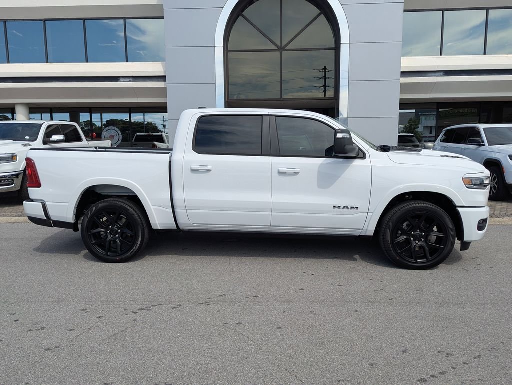 2026 RAM 1500 Laramie - Photo 4