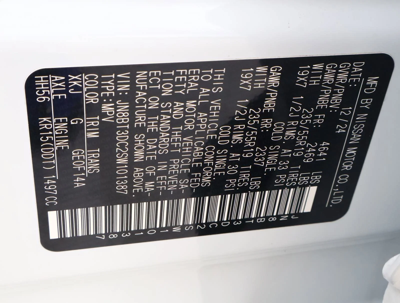 Used 2025 Everest White Pearl/Super Black Nissan Platinum image 22