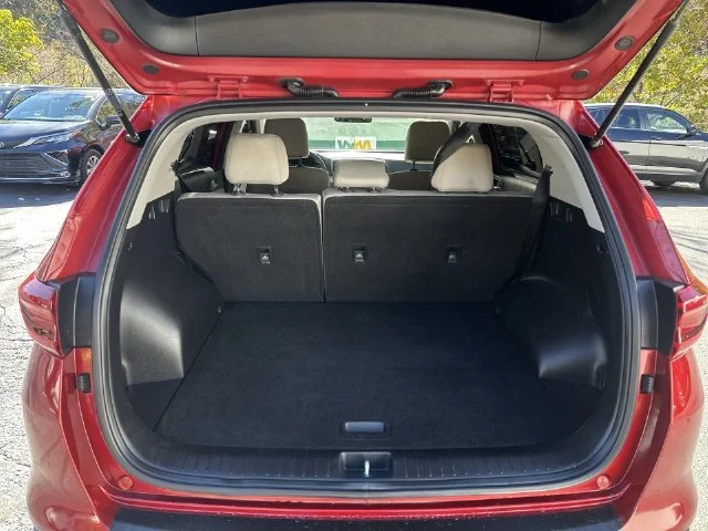 Used 2020 Red Kia LX image 29