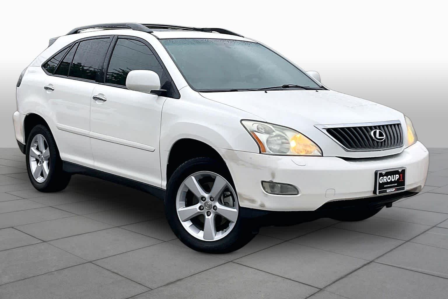 Used 2008 Crystal White Lexus  image 2