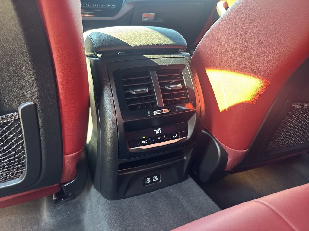 Used 2024 Gray BMW M40i image 18