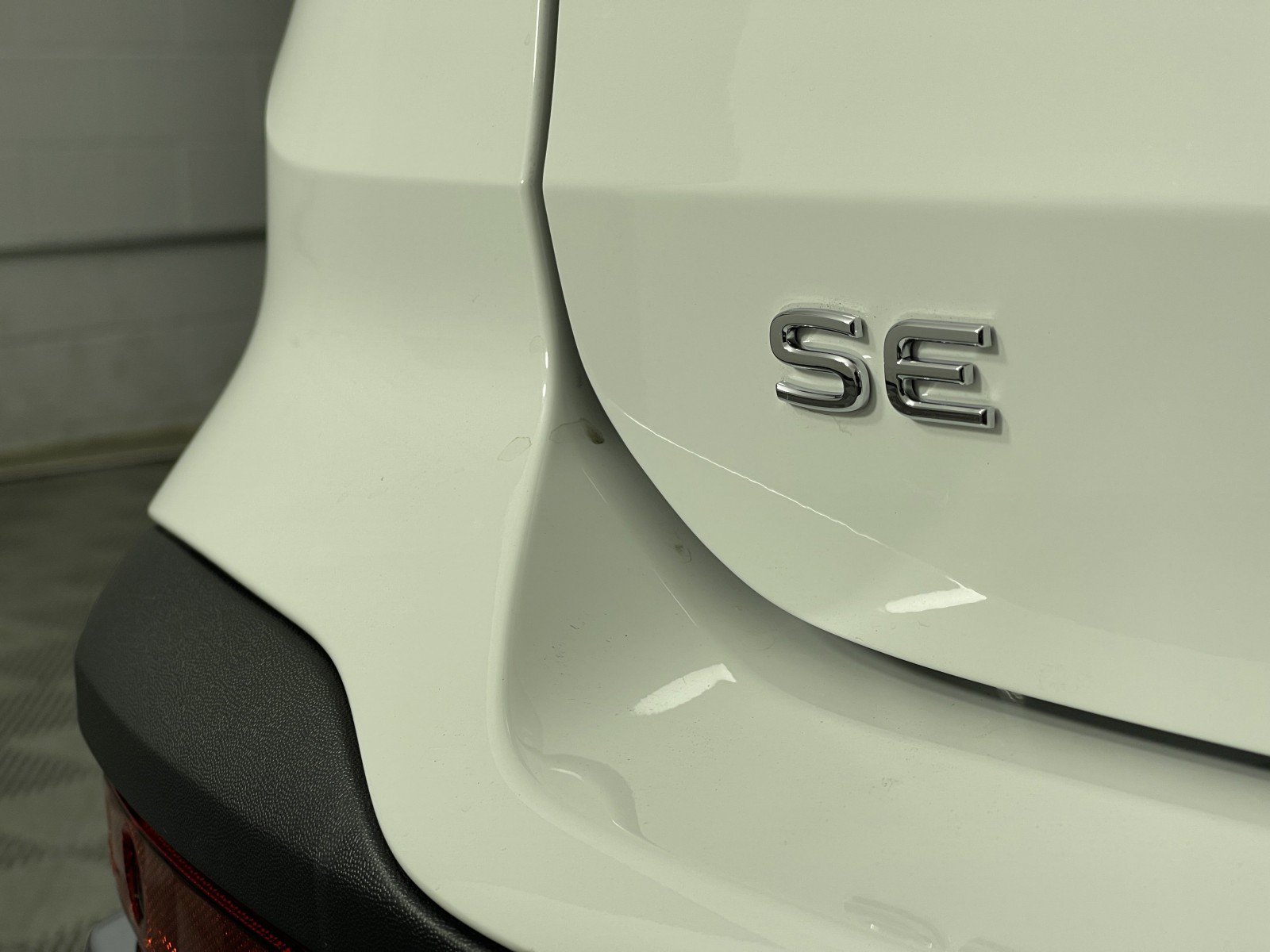 2025 Volkswagen Taos SE - Photo 13