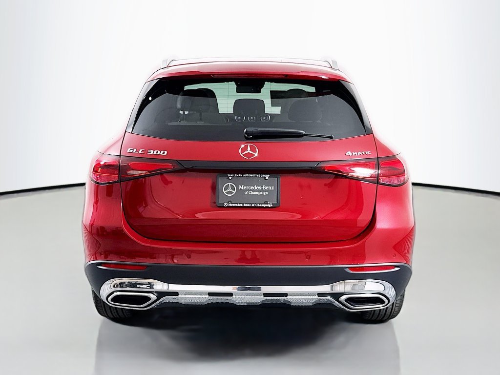 New 2026 MANUFAKTUR Patagonia Red Metallic Mercedes-Benz GLC 300 image 39