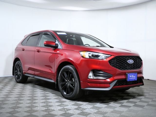 2024 Ford Edge ST-Line AWD's photo