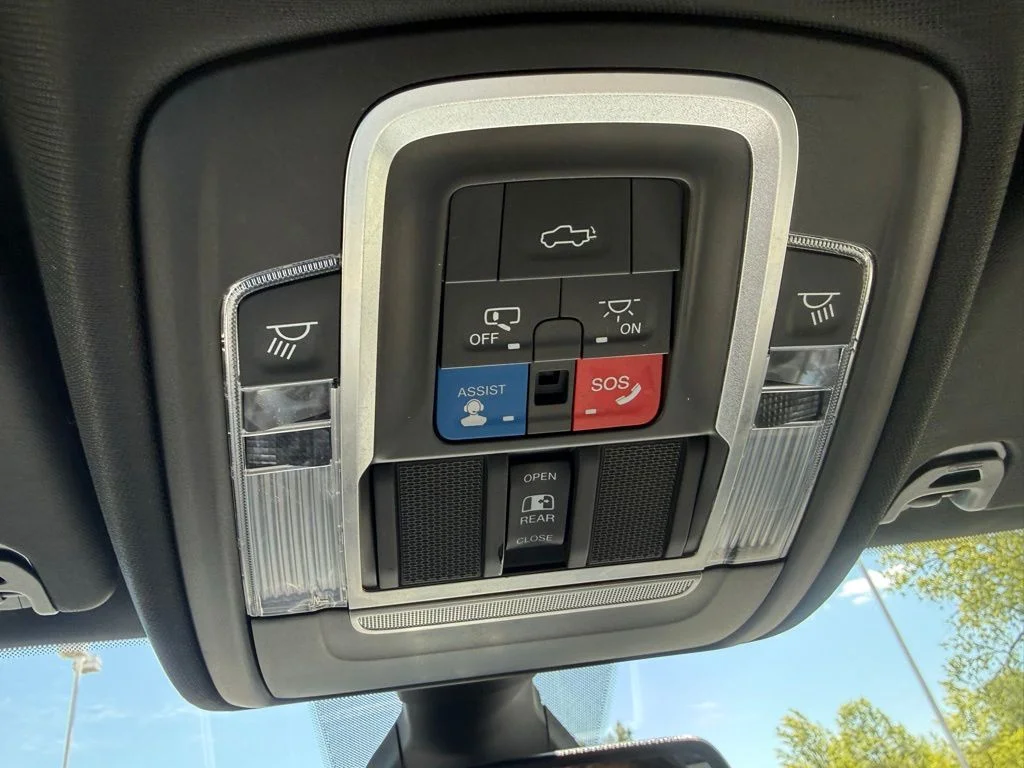 Certified Used 2019 Black Ram Laramie image 29