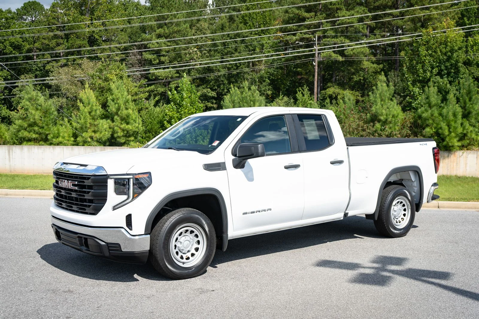 Used 2023 White GMC Pro image 3