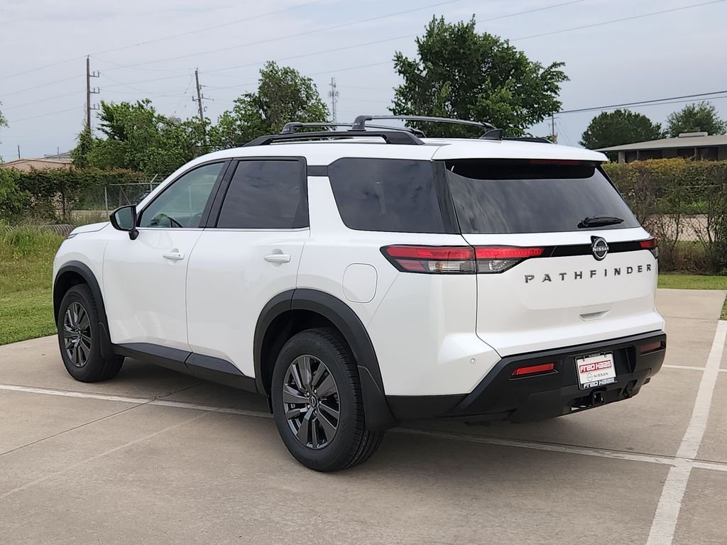 New 2026 Everest White Pearl TriCoat Nissan SV image 5