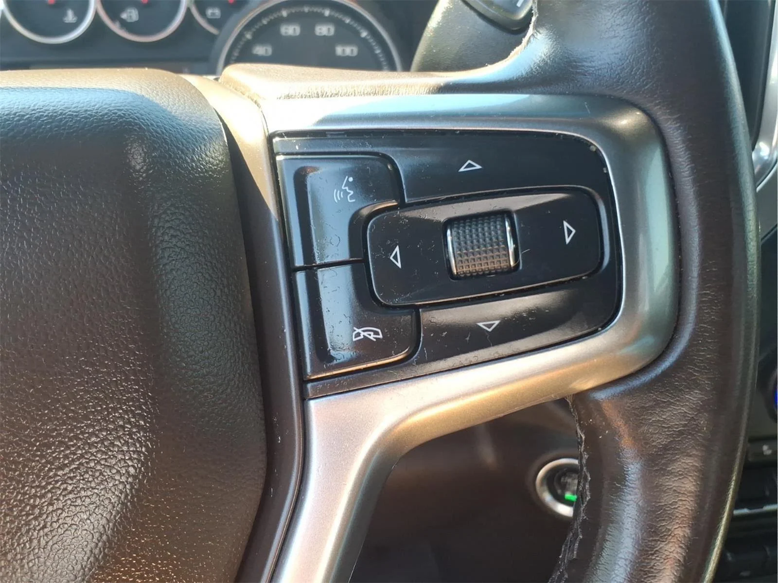 Used 2021 SUMMIT WHITE Chevrolet LTZ image 21