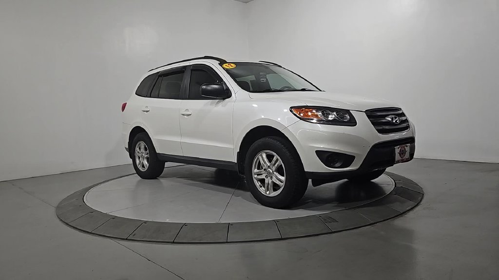 Used 2012 White Hyundai GLS image 3