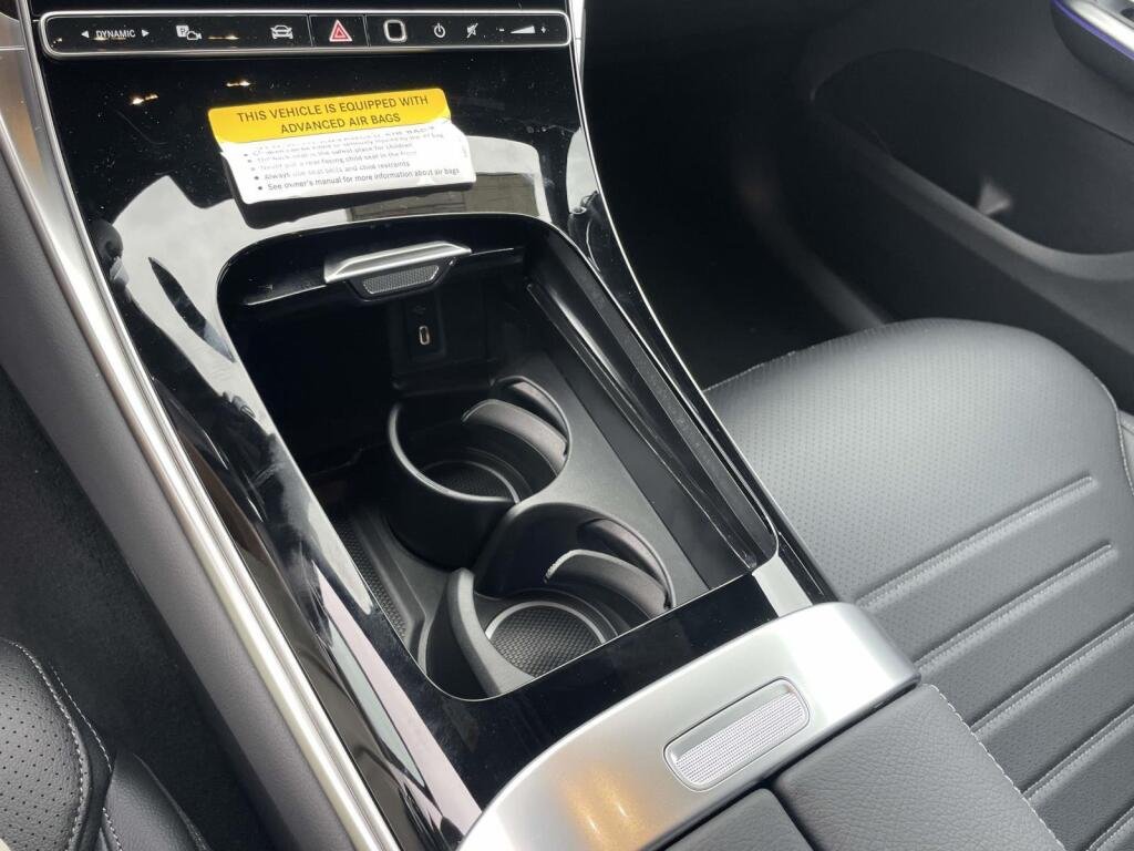 New 2026 MANUFAKTUR Alpine Grey Mercedes-Benz GLC 300 image 28