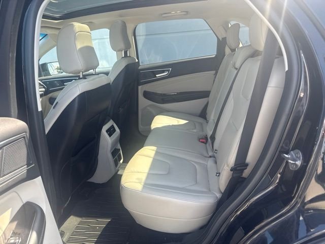 Used 2020 Agate Black Ford Titanium image 7