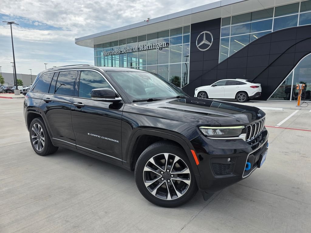 2022 Jeep Grand Cherokee Overland 4xe 4x4's photo