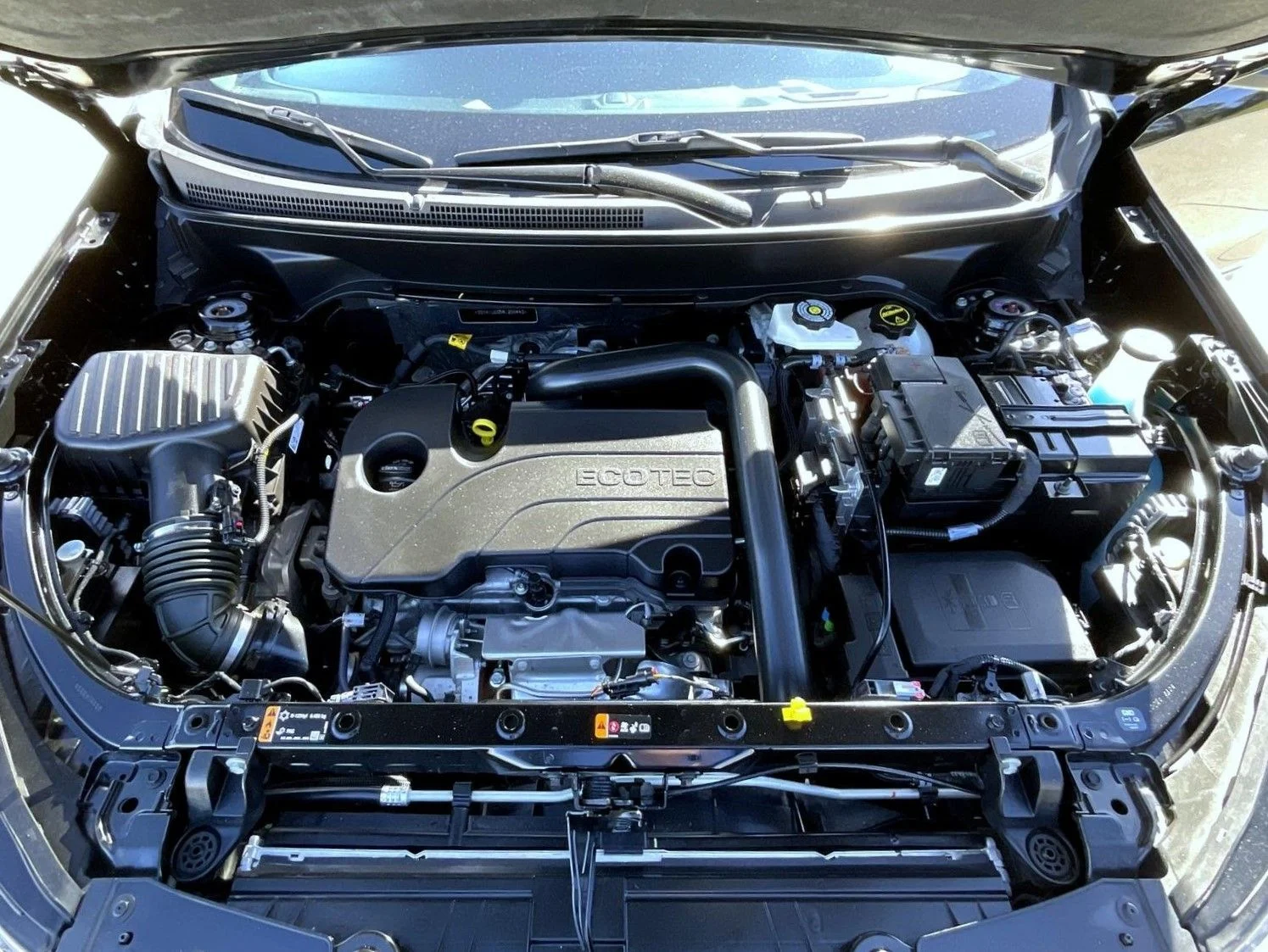 2024 Chevrolet Equinox LT - Photo 26